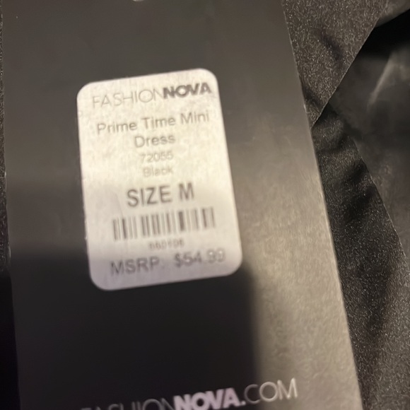 Prime time mini dress by fashion nova. Medium. NWT Black. Runway design - Picture 6 of 6
